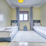 Appartement 2Chambre Et Salon Pres De La Mer Et Des Commodites
